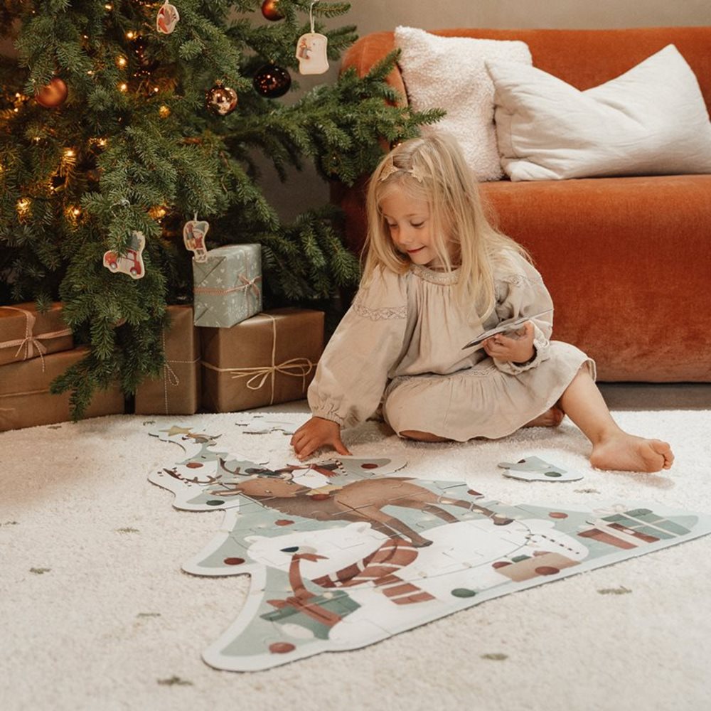 Little Dutch Christmas Large Puzzle
