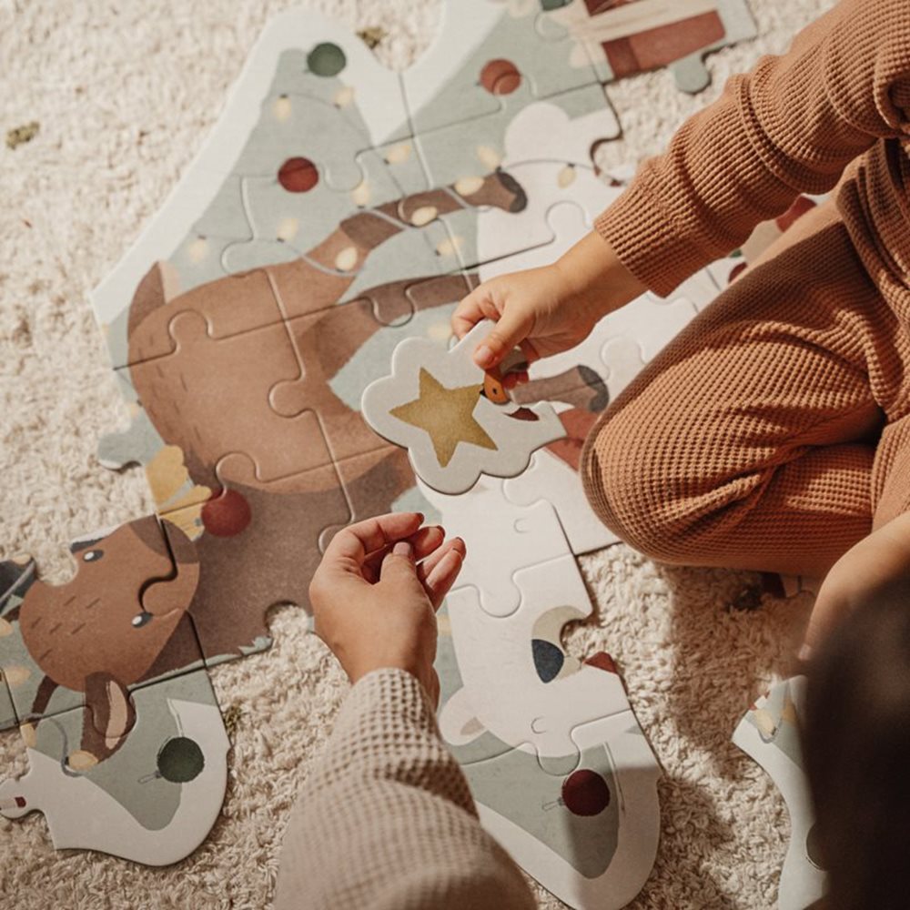 Little Dutch Christmas Large Puzzle