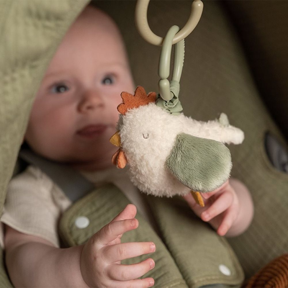 Little Dutch Pull & Shake Chicken – Little Farm