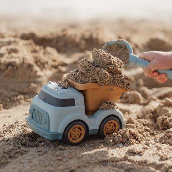 Little Dutch Dump Truck