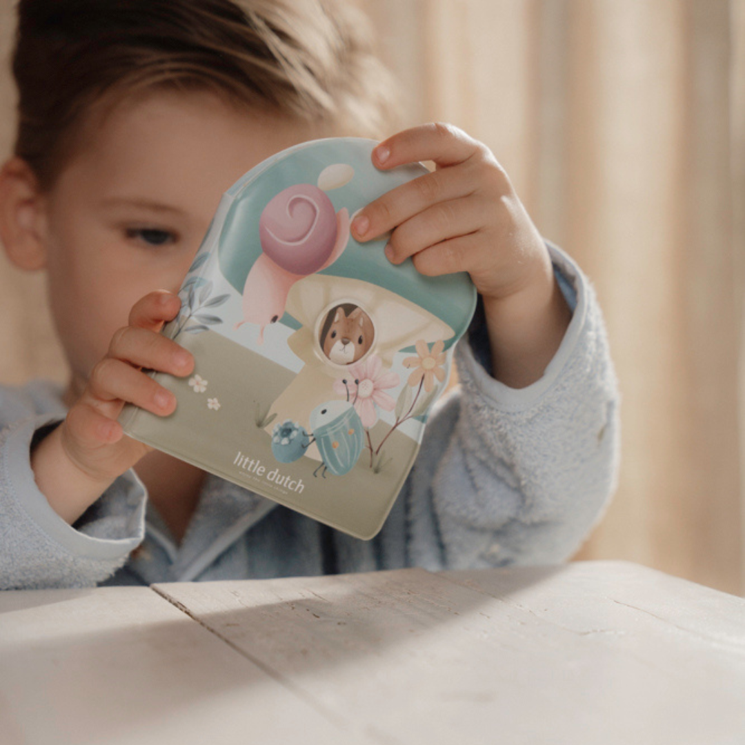 Little Dutch Colour Changing Bath Book – Forest Friends