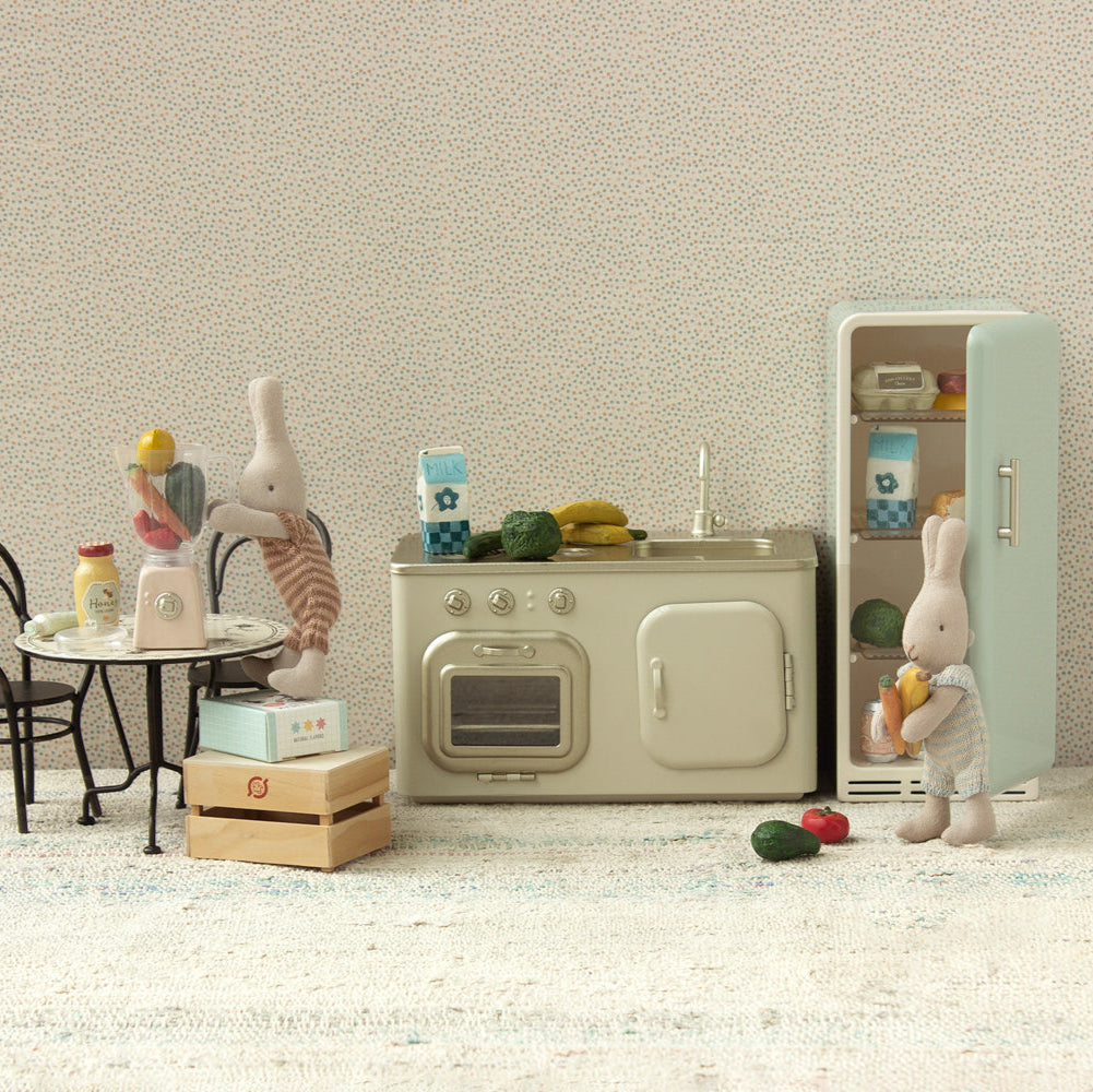 Maileg Miniature Mouse Blender – Powder