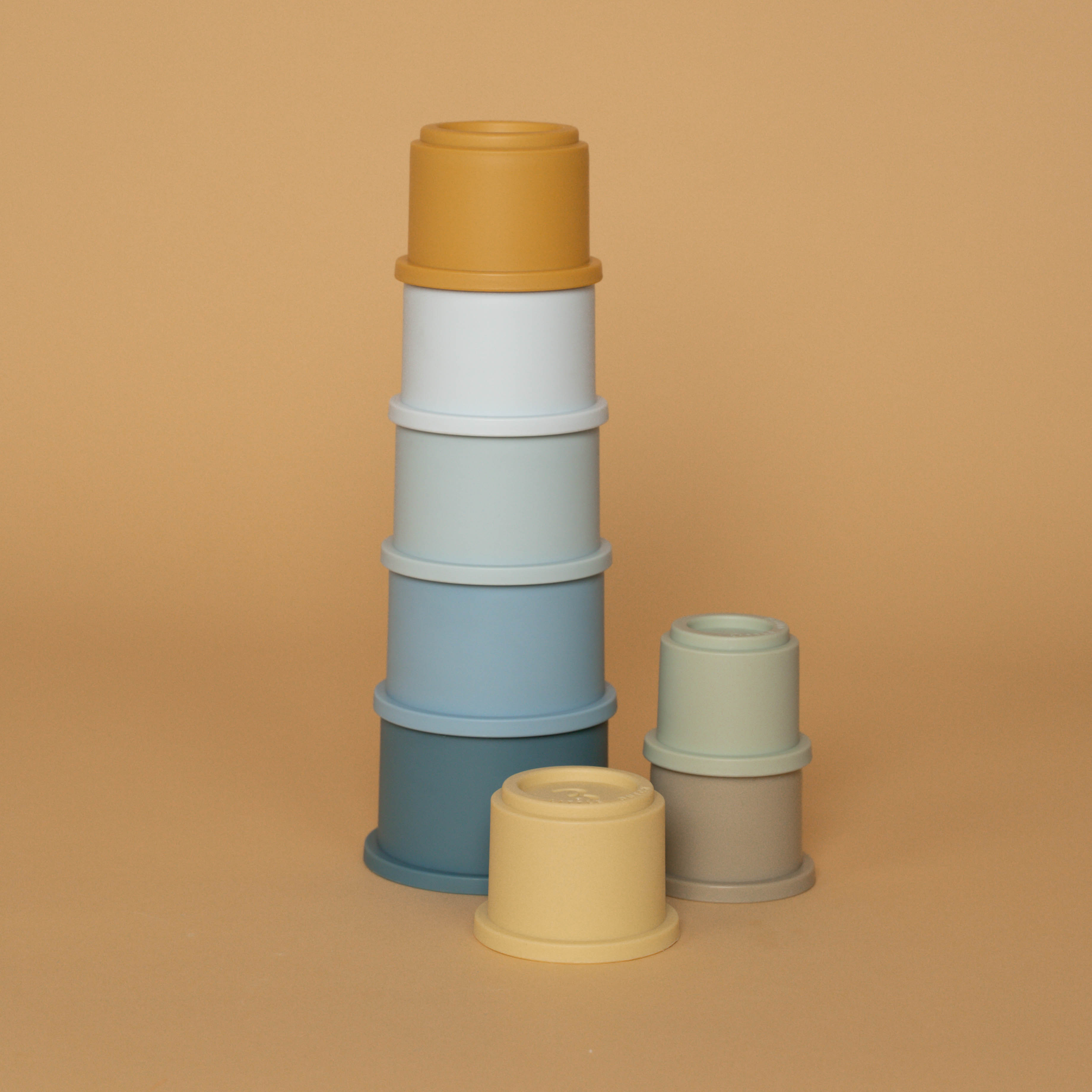 Little Dutch Stacking Cups – Blue