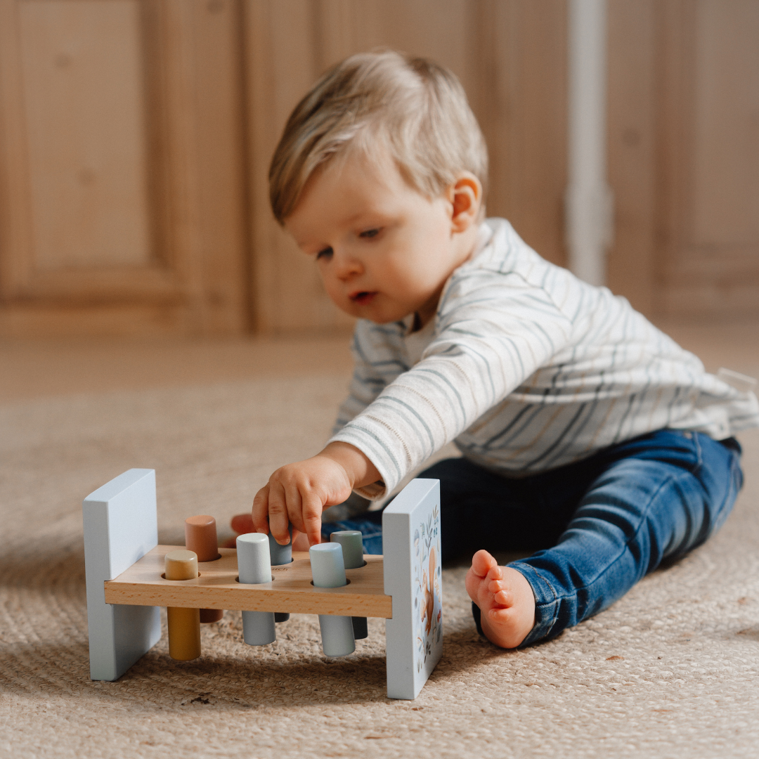 Little Dutch Pounding Hammer Bench – Forest Friends