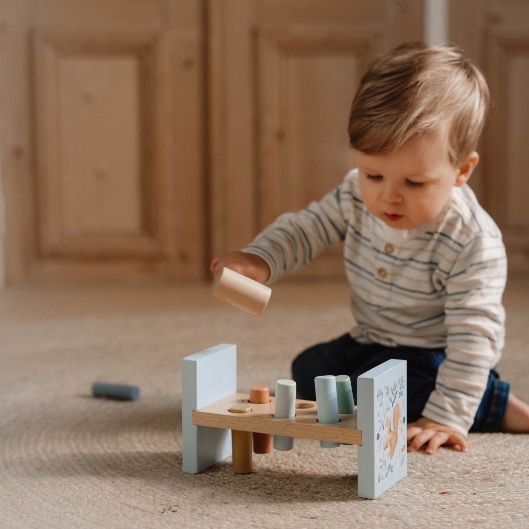 Little Dutch Pounding Hammer Bench – Forest Friends