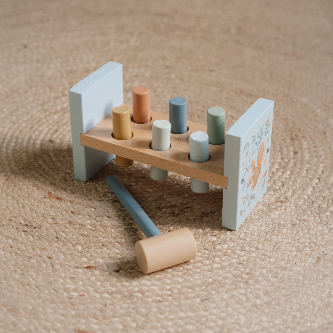 Little Dutch Pounding Hammer Bench – Forest Friends