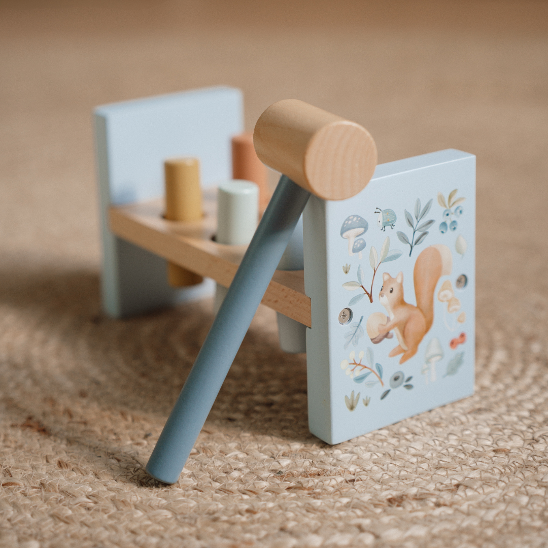 Little Dutch Pounding Hammer Bench – Forest Friends