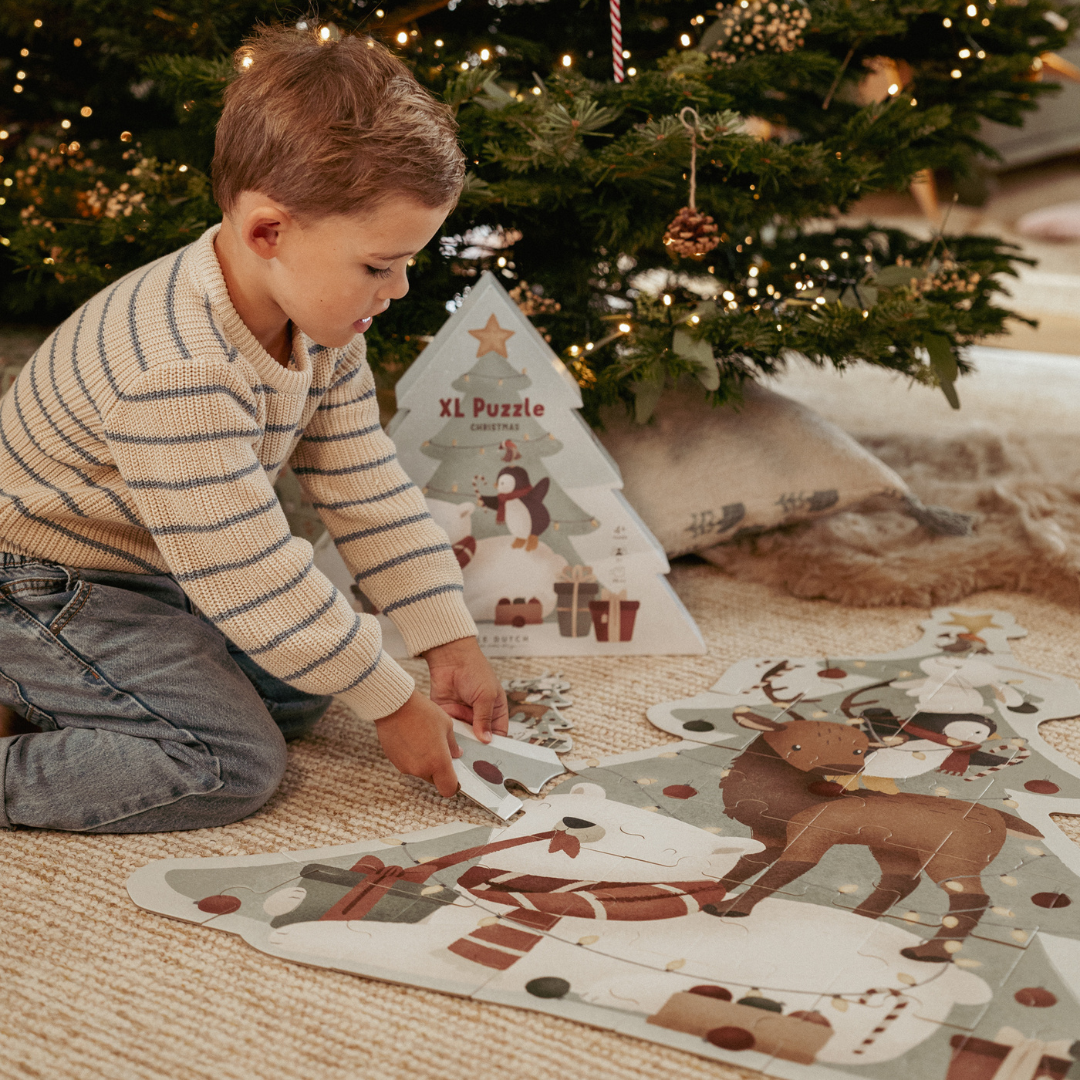 Little Dutch Christmas Puzzle – Extra Large (35 Piece)
