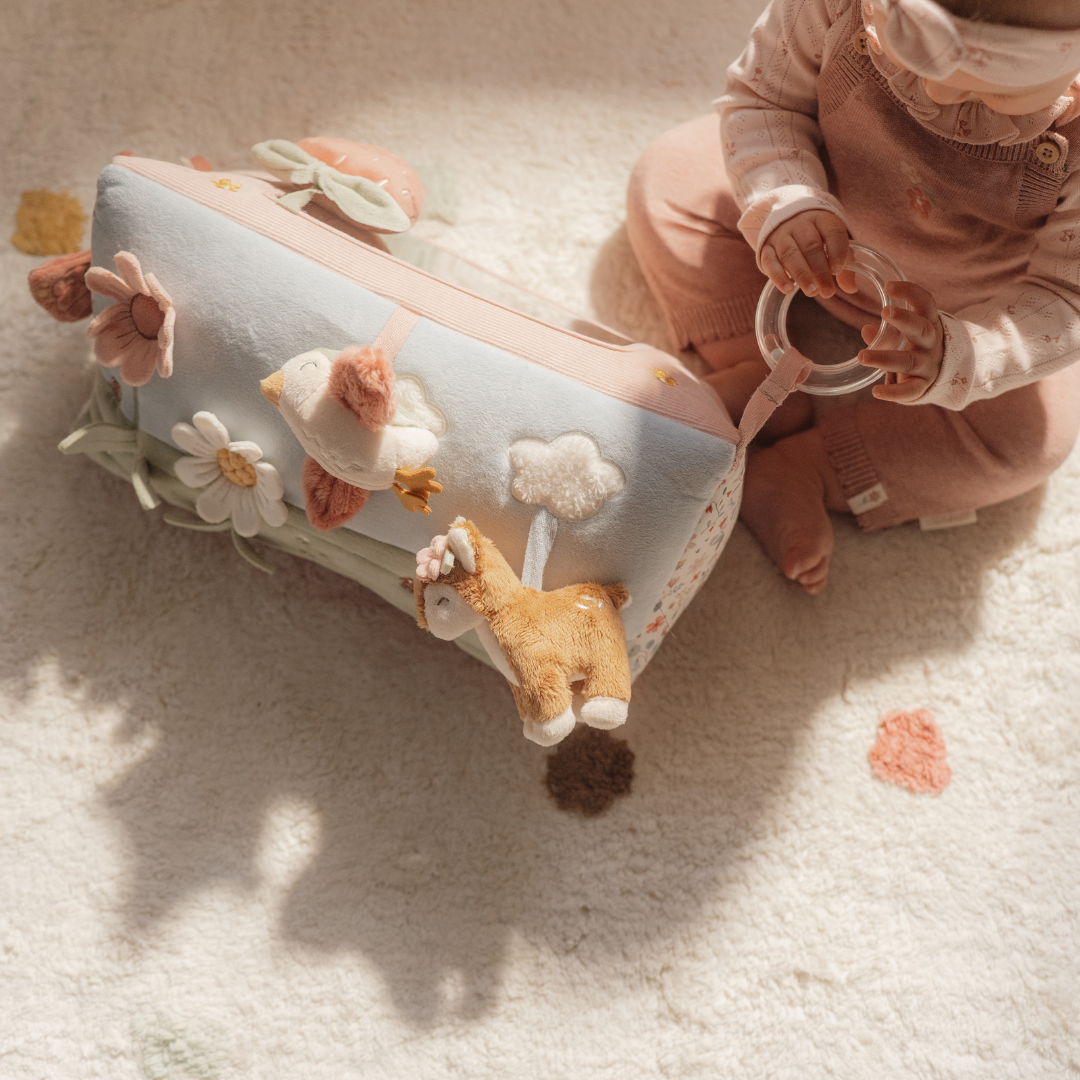 Little Dutch Soft Activity Triangle – Fairy Garden