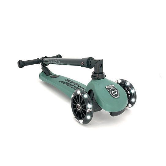 Scoot And Ride Highwaykick 3 LED Glow Scooter – Forest