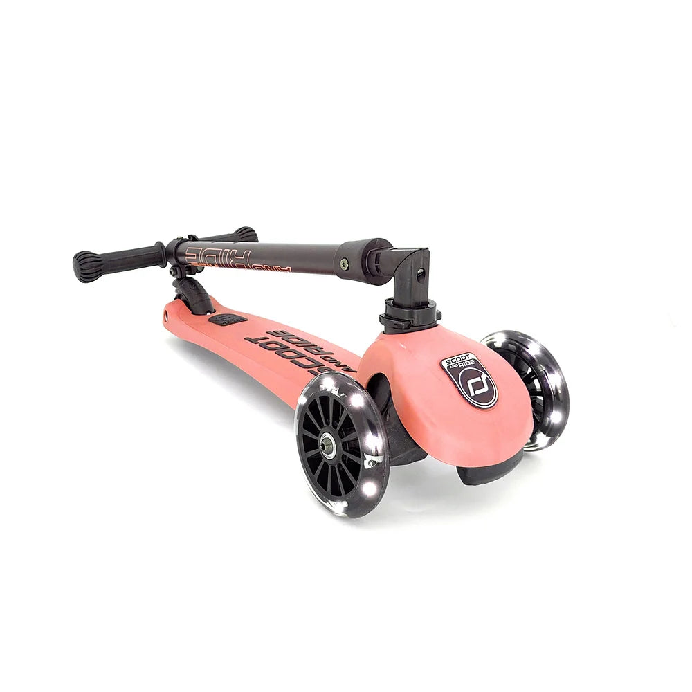 Scoot And Ride Highwaykick 3 LED Glow Scooter – Peach