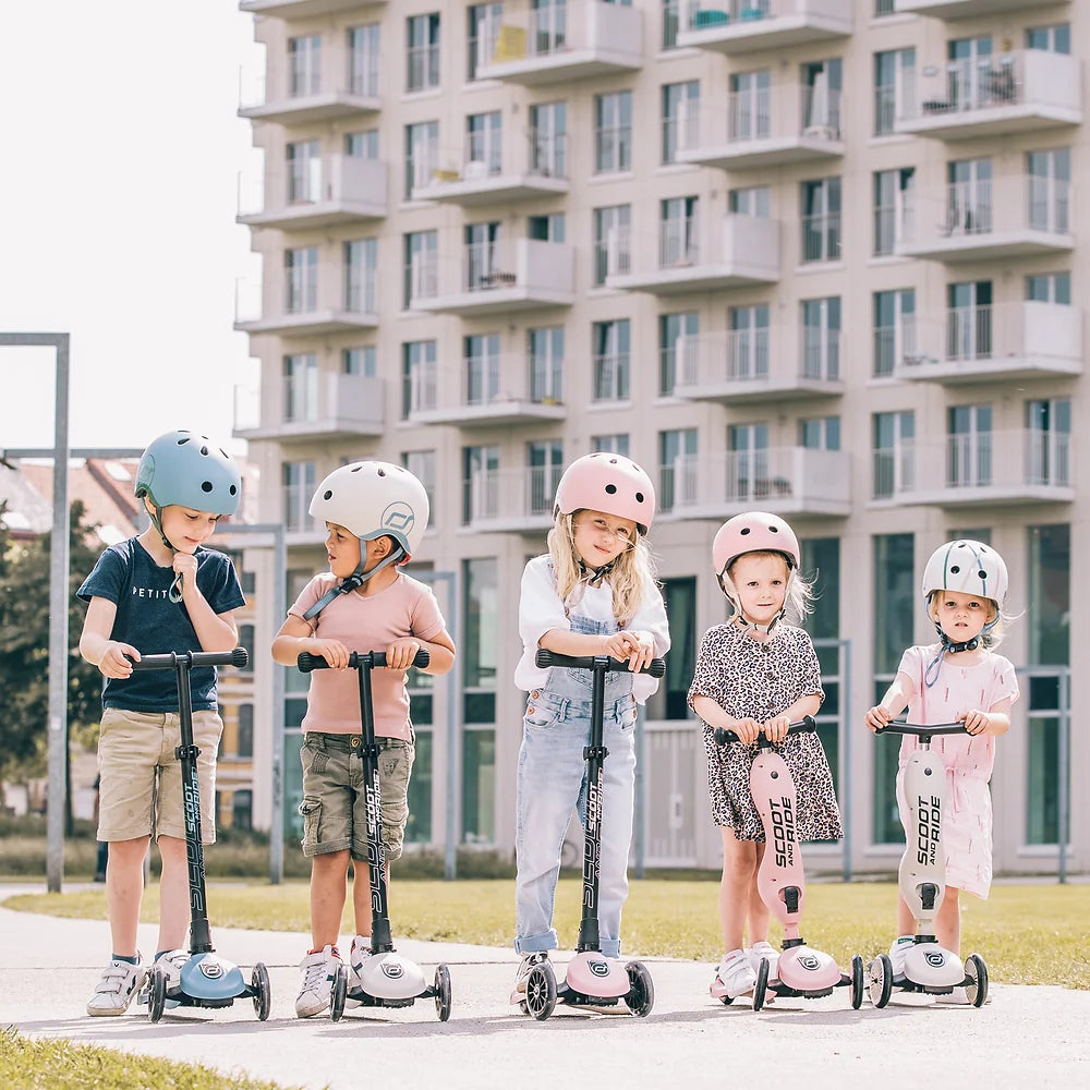 Scoot And Ride Highwaykick 3 LED Glow Scooter – Steel