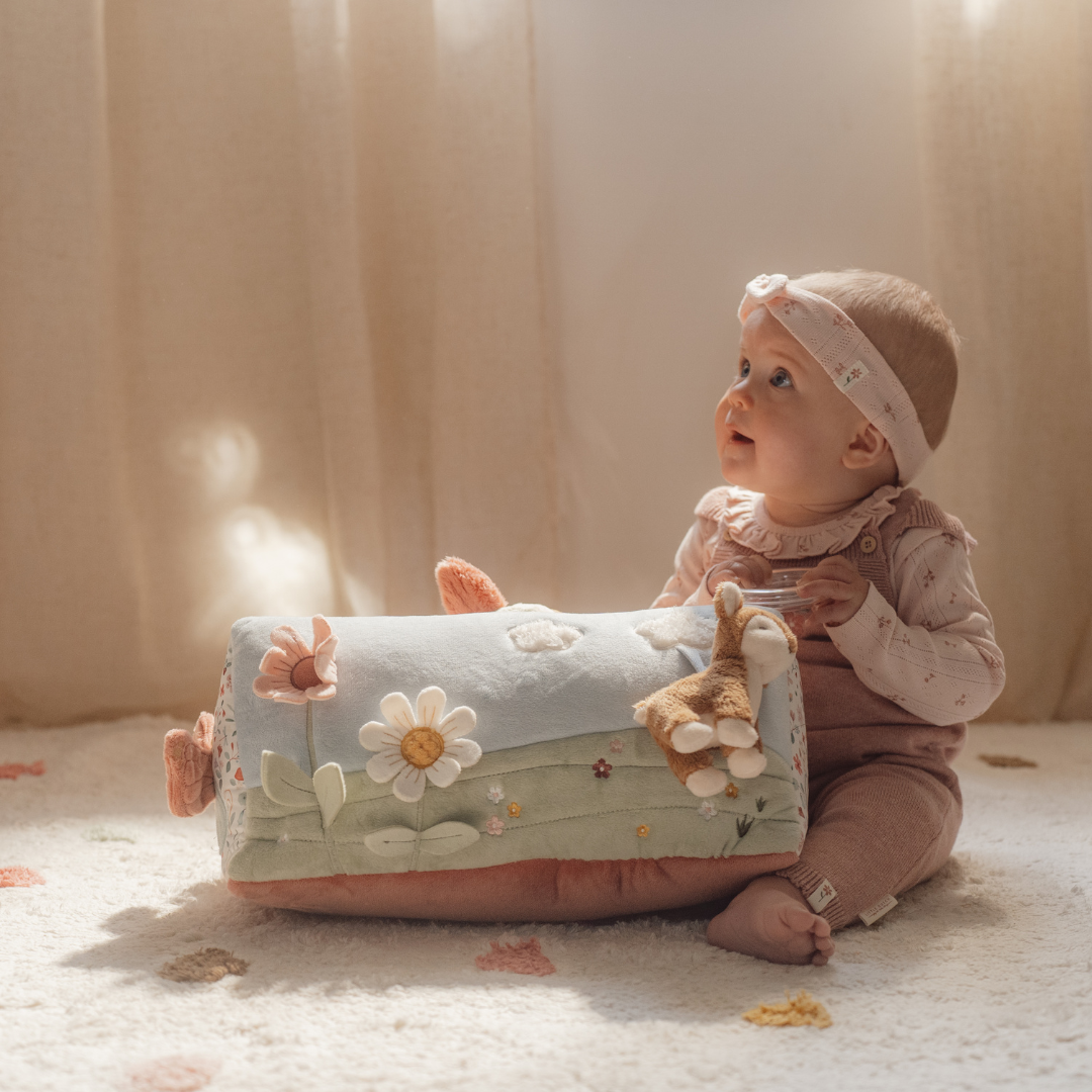 Little Dutch Soft Activity Triangle – Fairy Garden