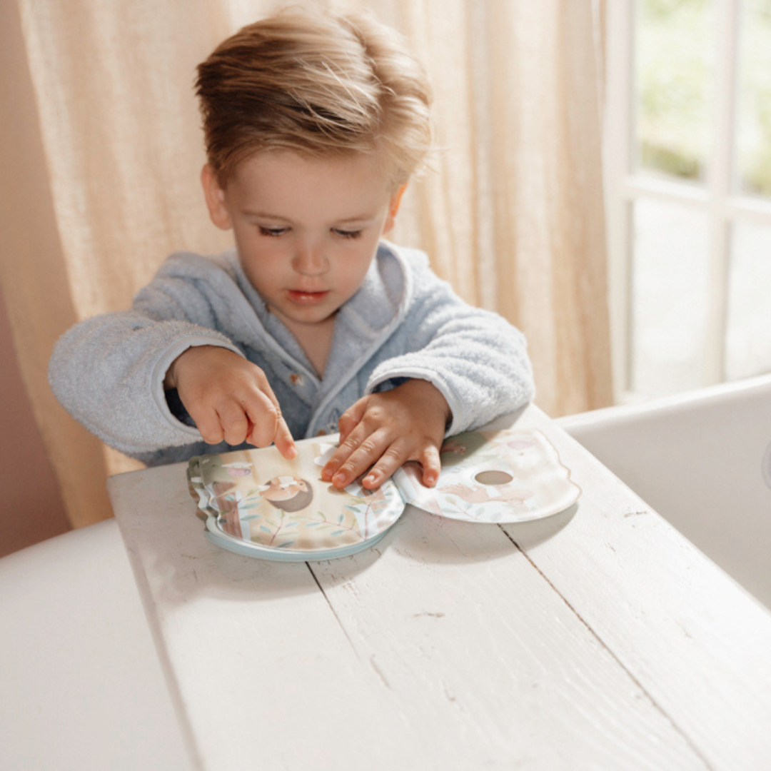 Little Dutch Colour Changing Bath Book – Forest Friends