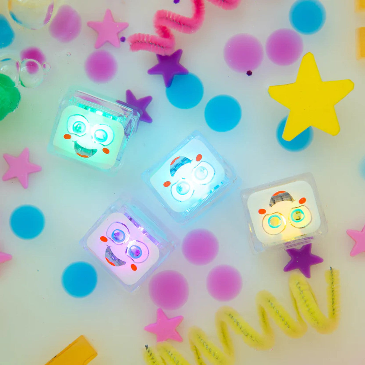 Glo Pals® Water Activated Light-Up Cubes – Party Pals (4 Pack)