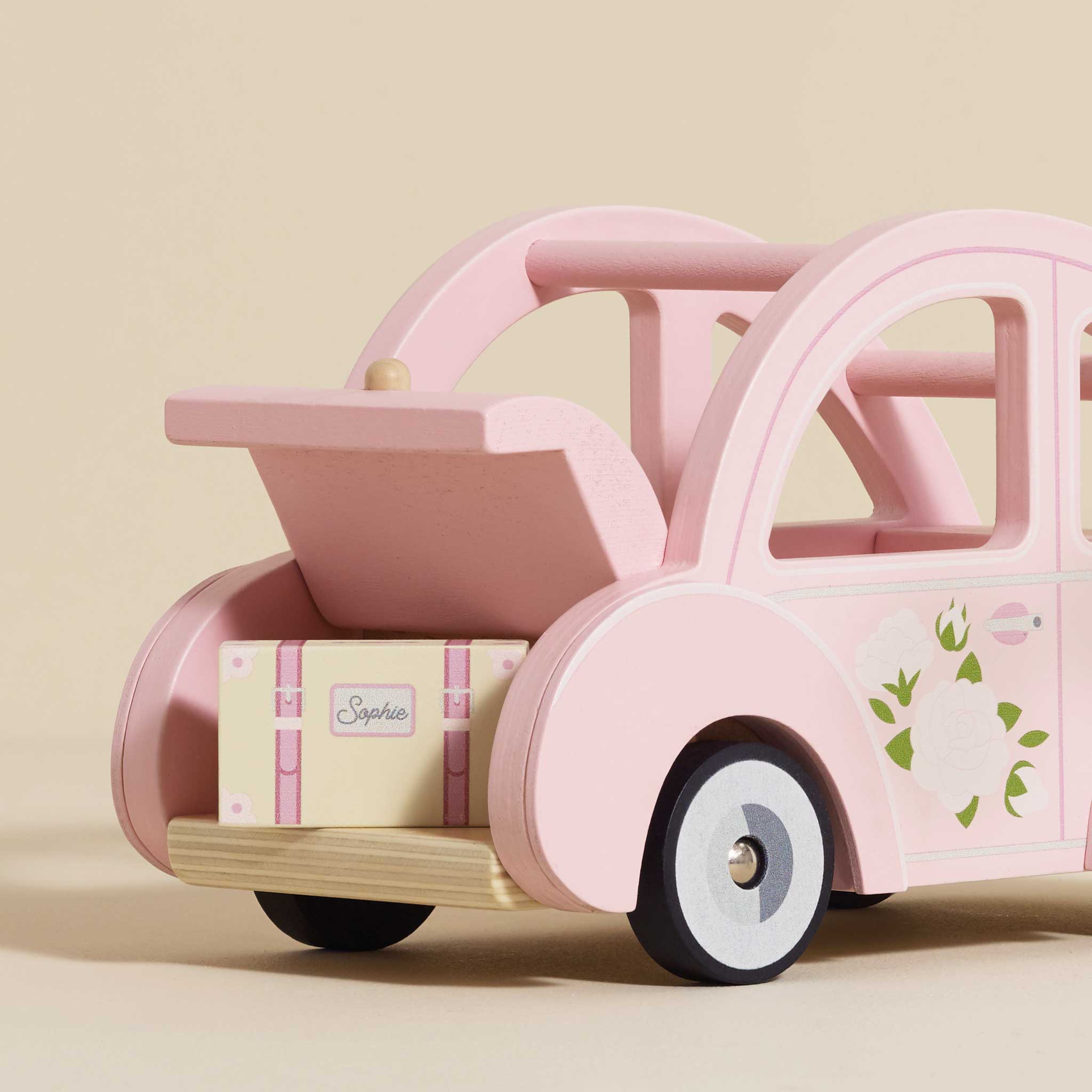 Le Toy Van Wooden Dollhouse Accessory – Sophie's Car