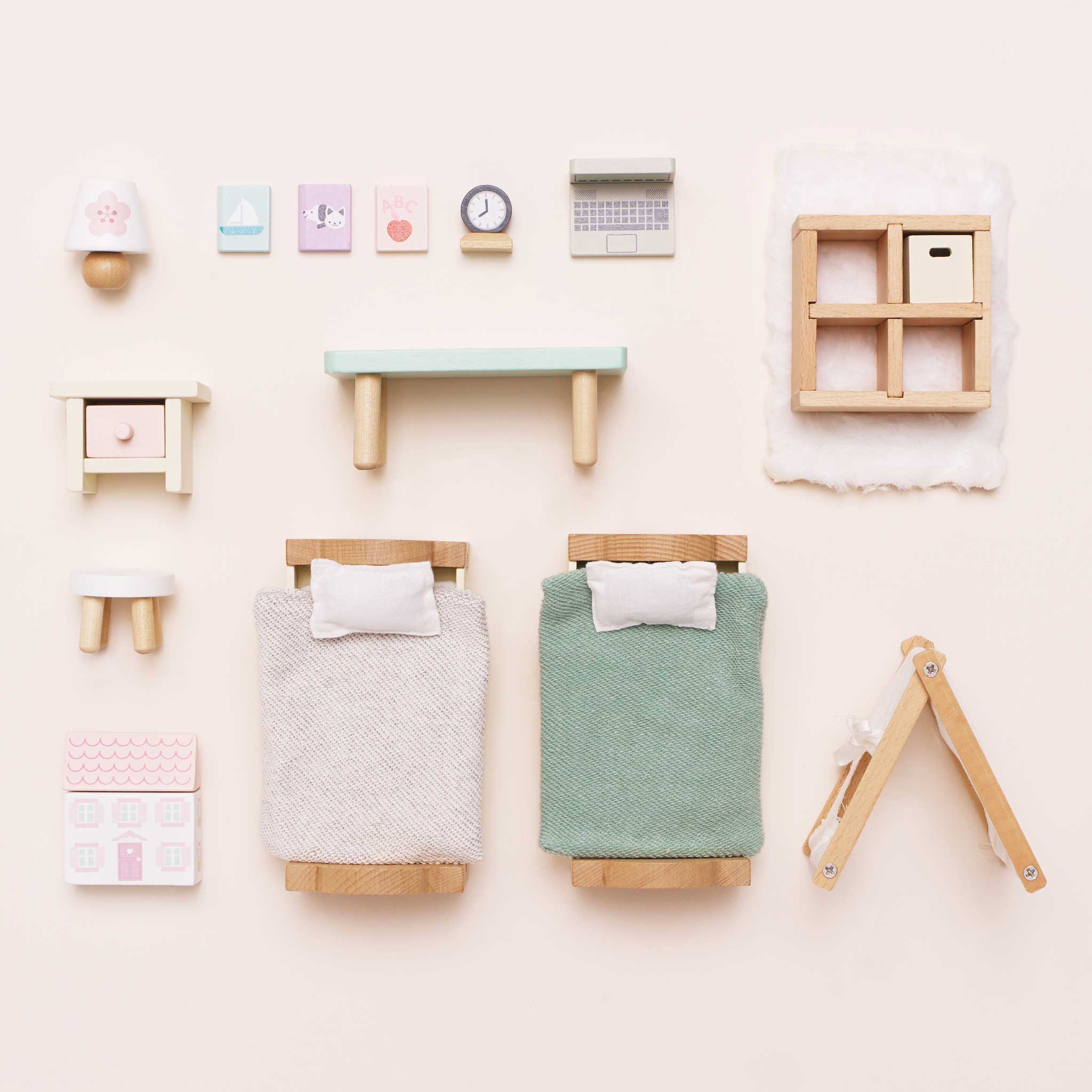 Le Toy Van Wooden Dollhouse Children’s Bedroom