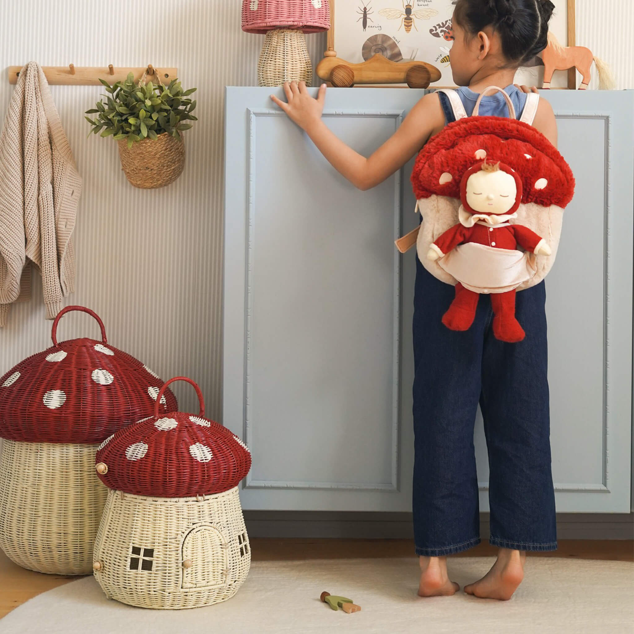 Olli Ella Hopalong Mushroom Backpack – Red