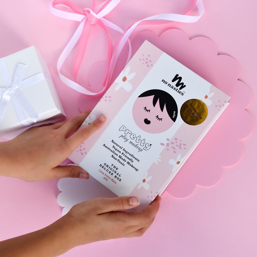 No Nasties Kids Natural Play Makeup Set – Nala Pressed Powder Palette