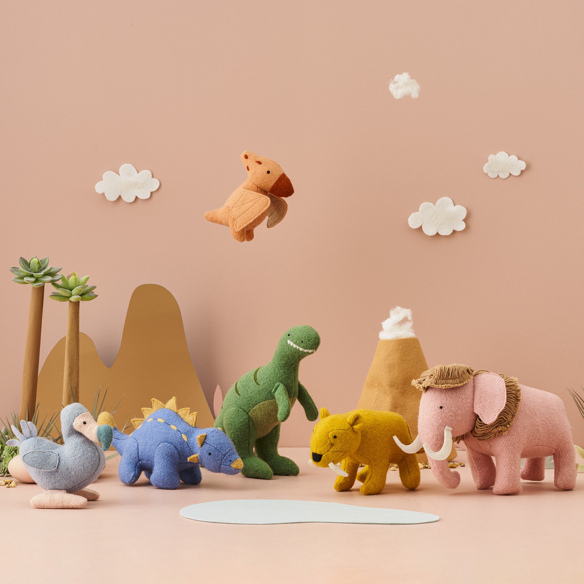 Olli Ella Holdie Set – Extinct Animals