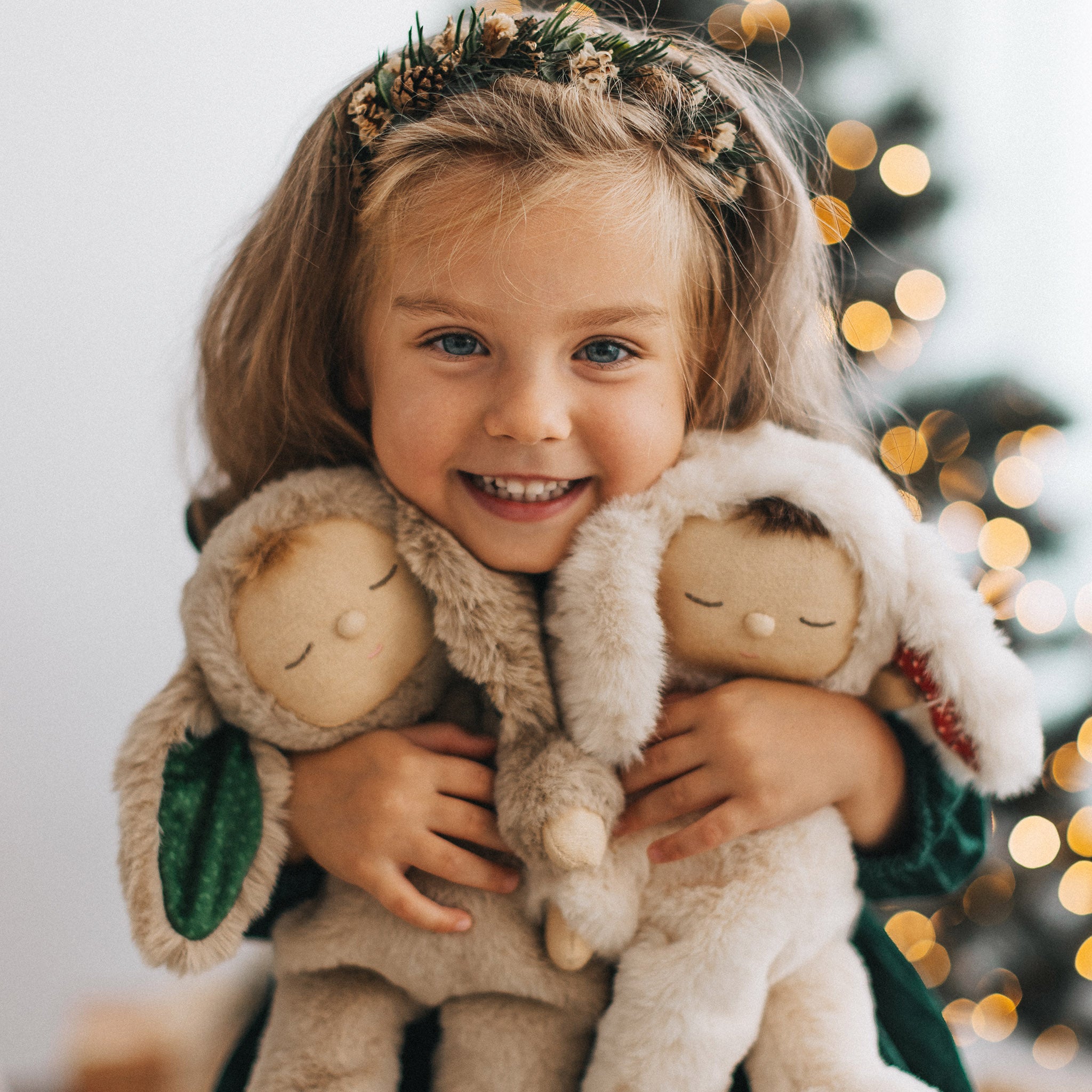 Olli Ella Cozy Dinkum Doll – Festive Bunny Twinkle