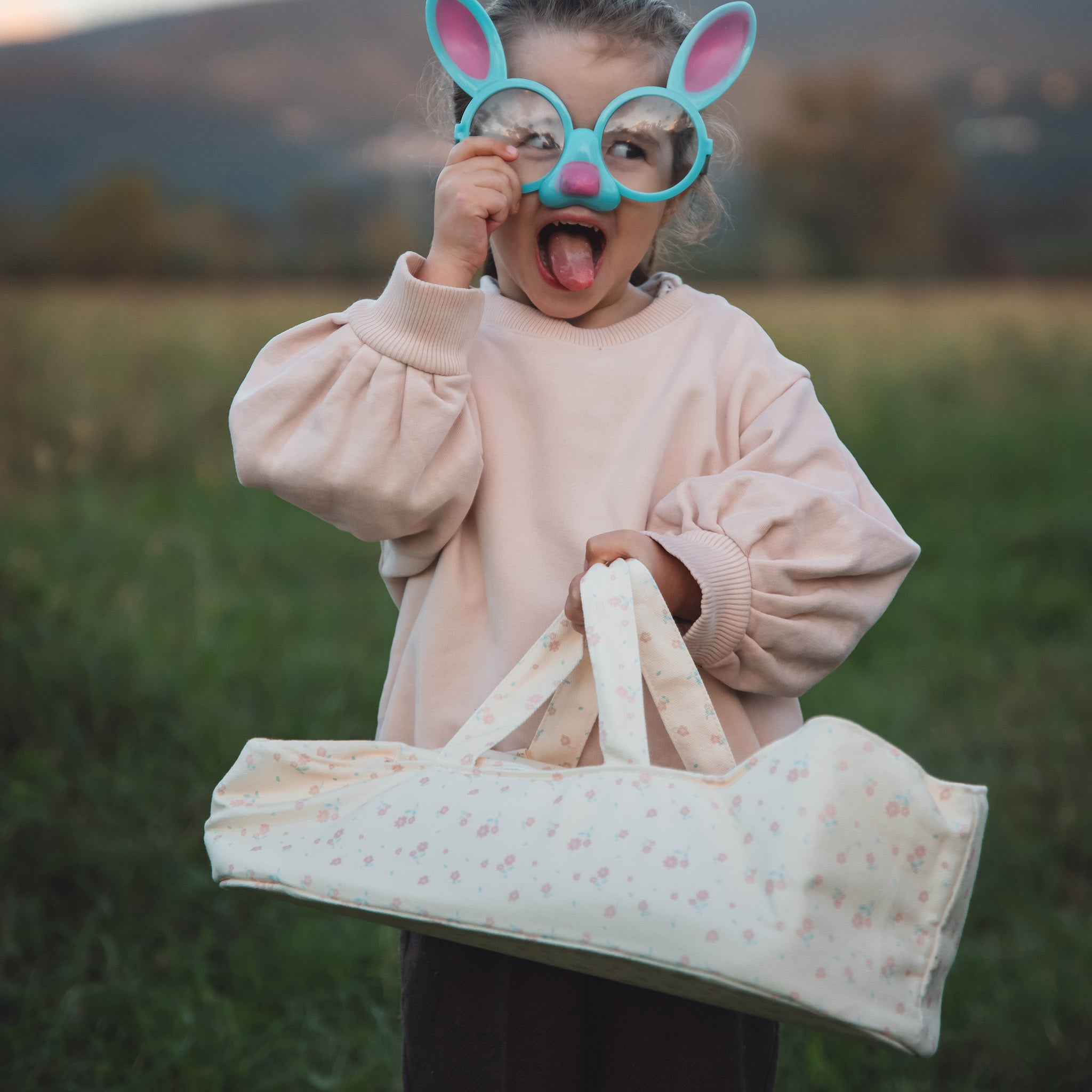 Olli Ella Dinkum Doll Carry Cot – Pansy