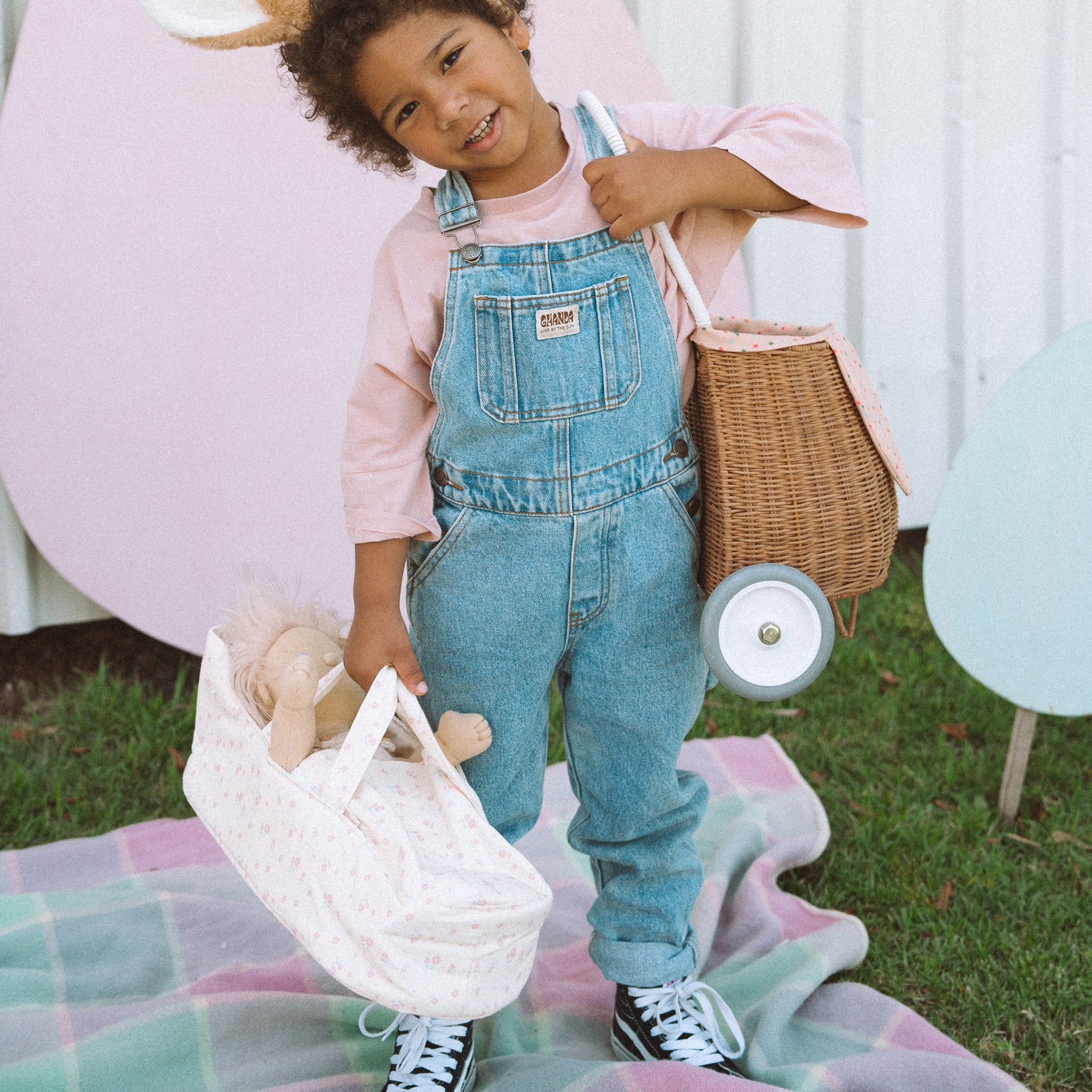 Olli Ella Dinkum Doll Carry Cot – Pansy