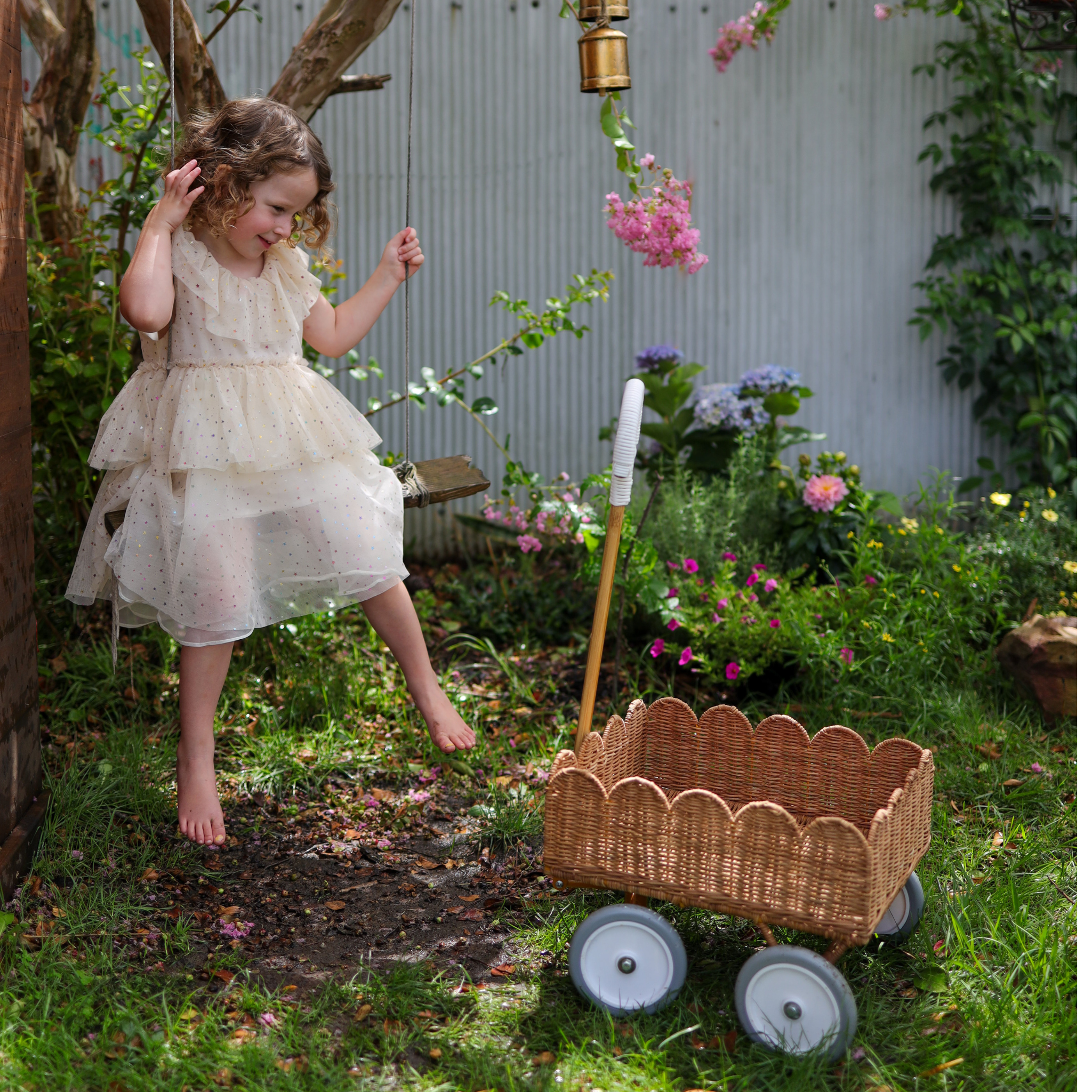 Olli Ella Rattan Petal Wonder Wagon – Natural