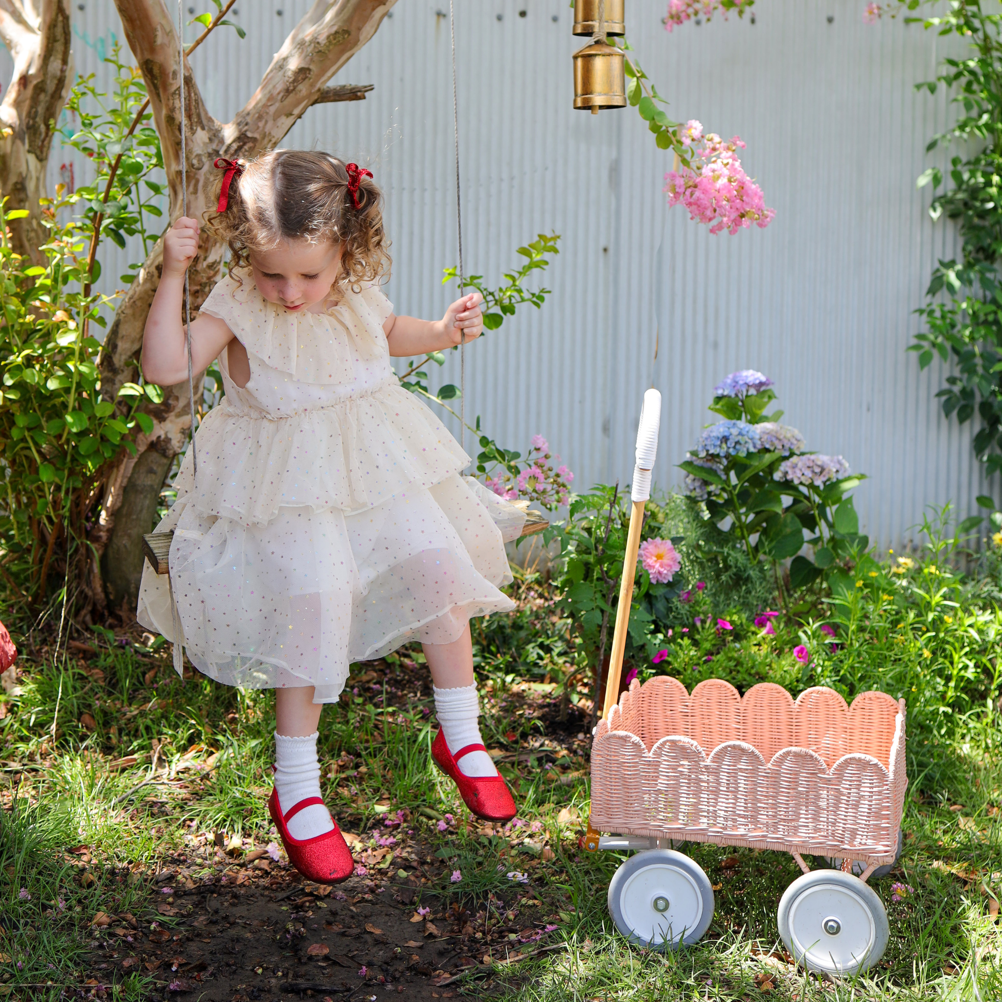 Olli Ella Rattan Petal Wonder Wagon – Seashell Pink
