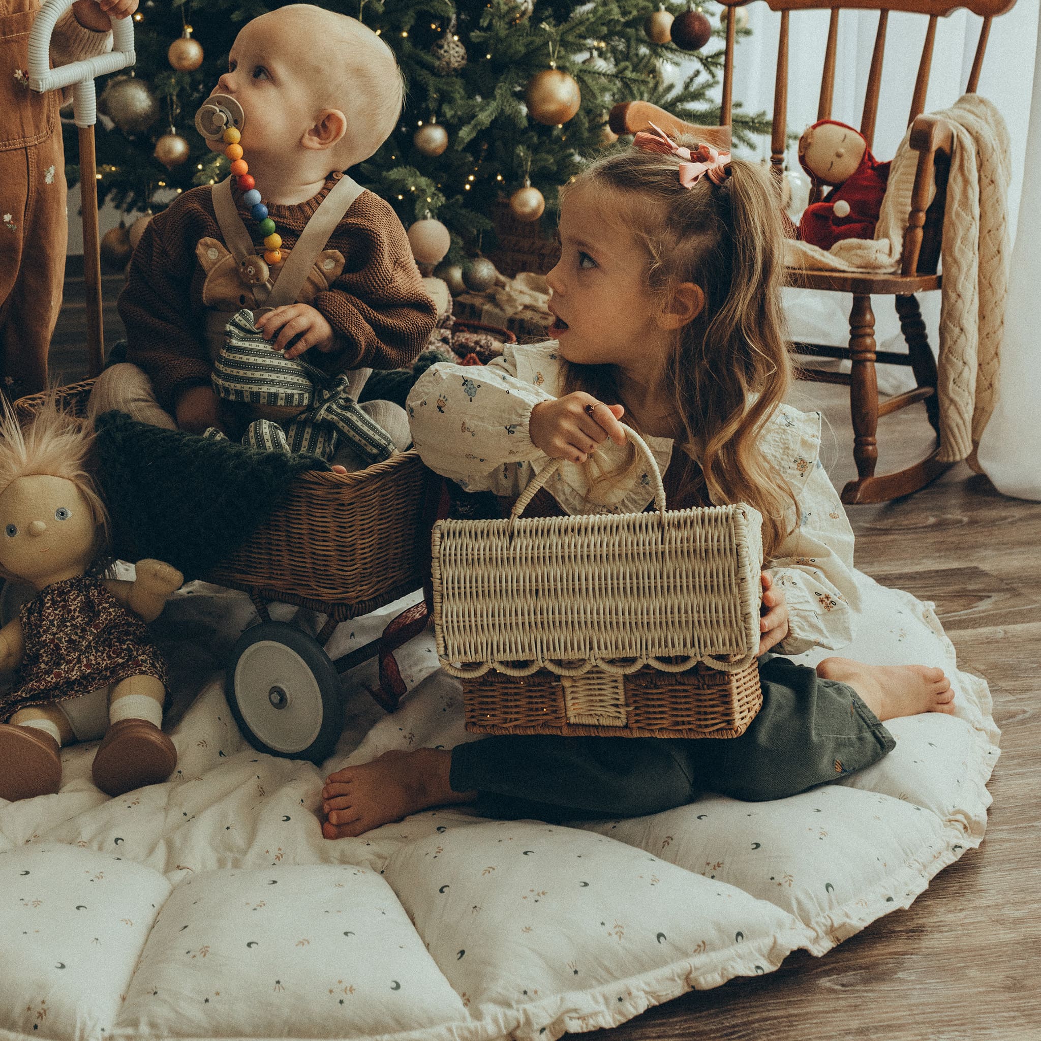Olli Ella Rattan Gingerbread Casa Clutch