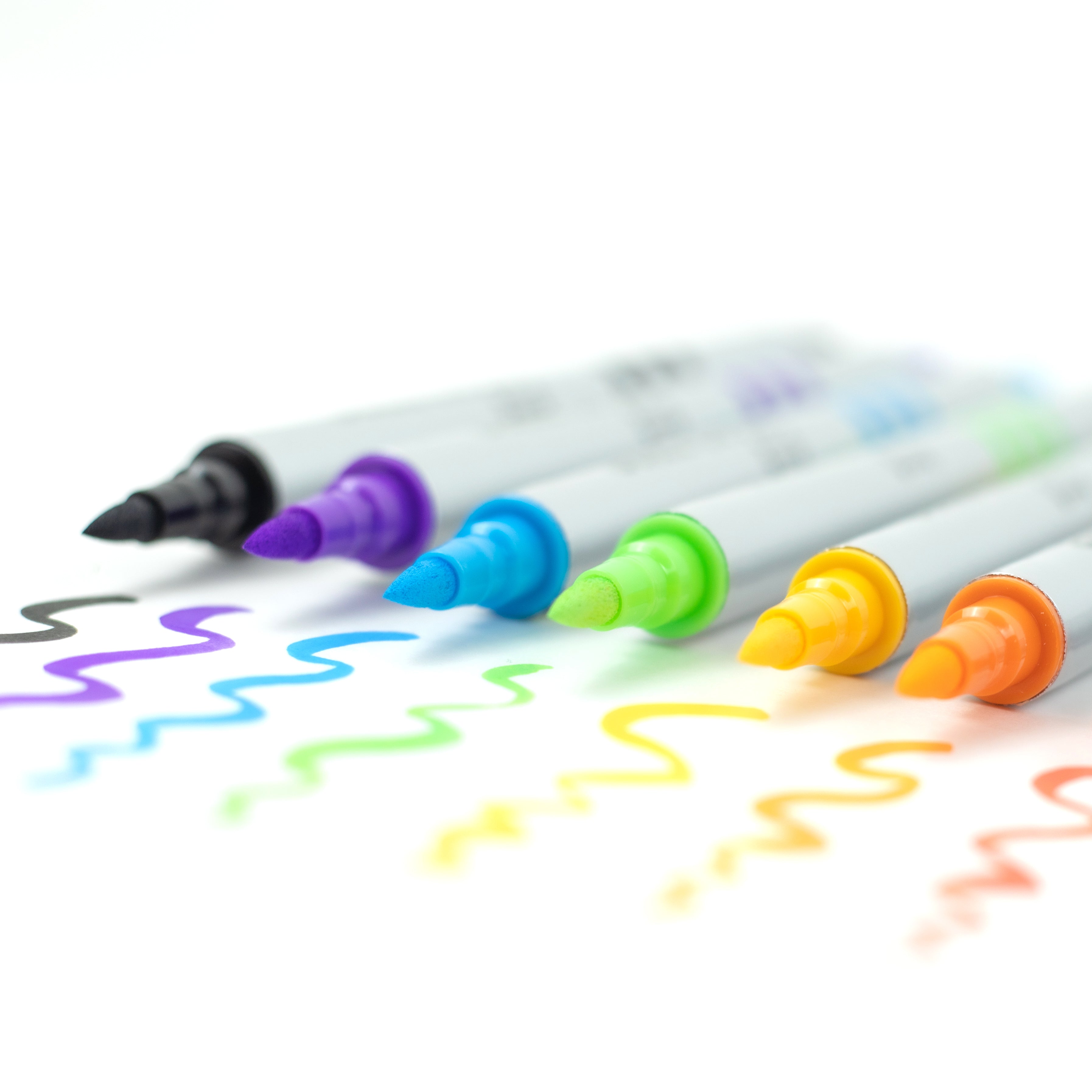 Tiger Tribe Dual-Tip Paint Pens (Set of 8)