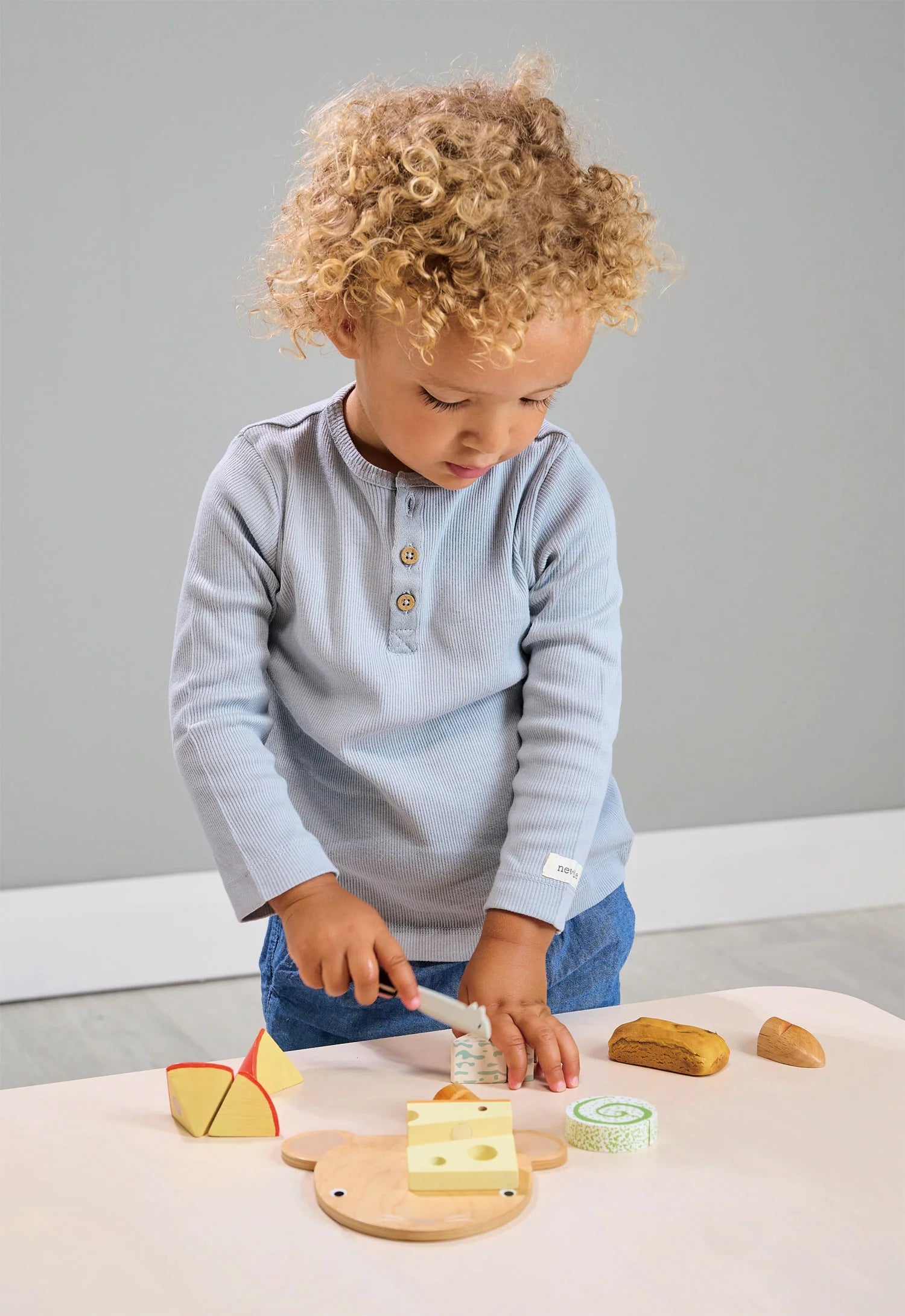 Tender Leaf Cheese Chopping Board