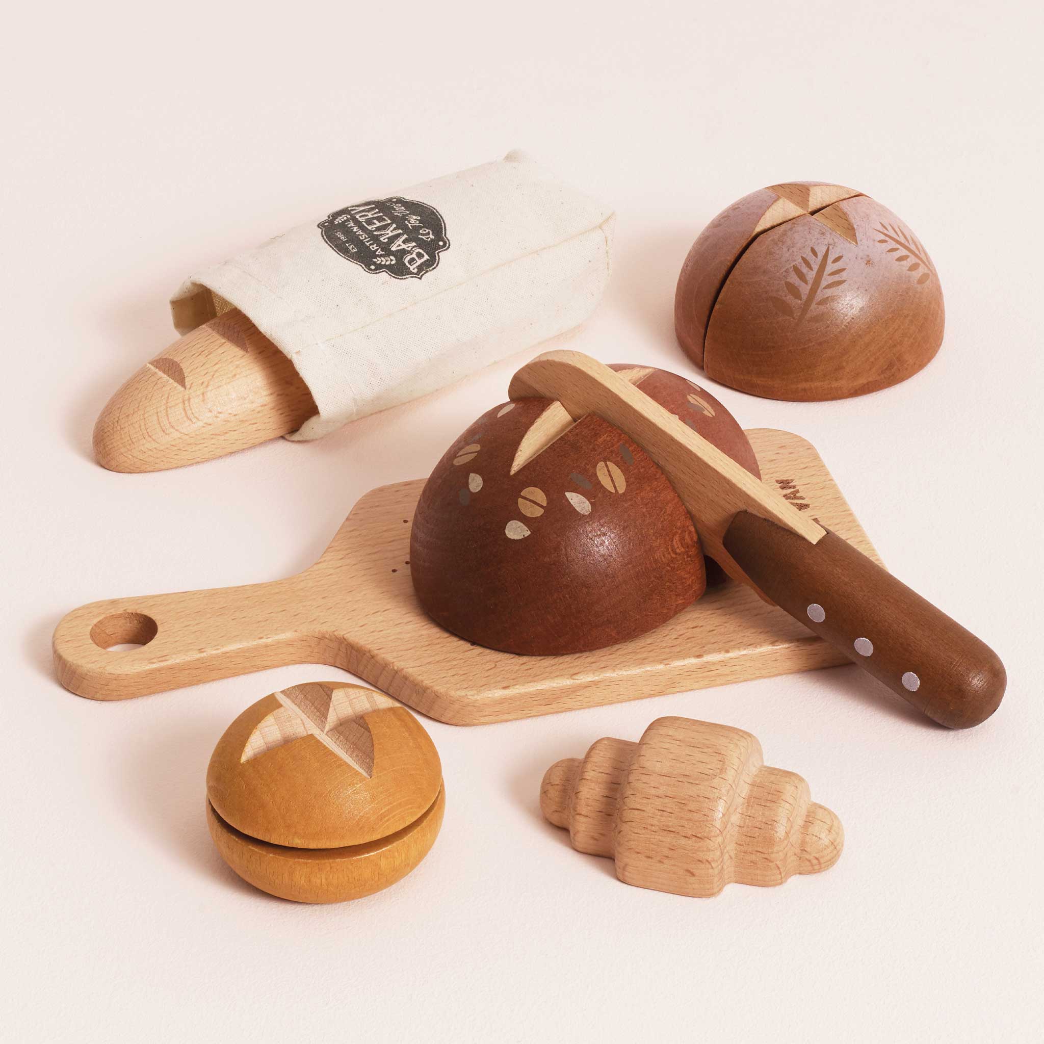Le Toy Van Artisan Bread and Knife Playset