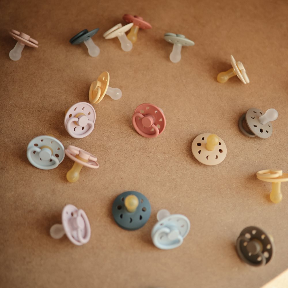 FRIGG Moon Phase Round Latex Pacifier – Slate