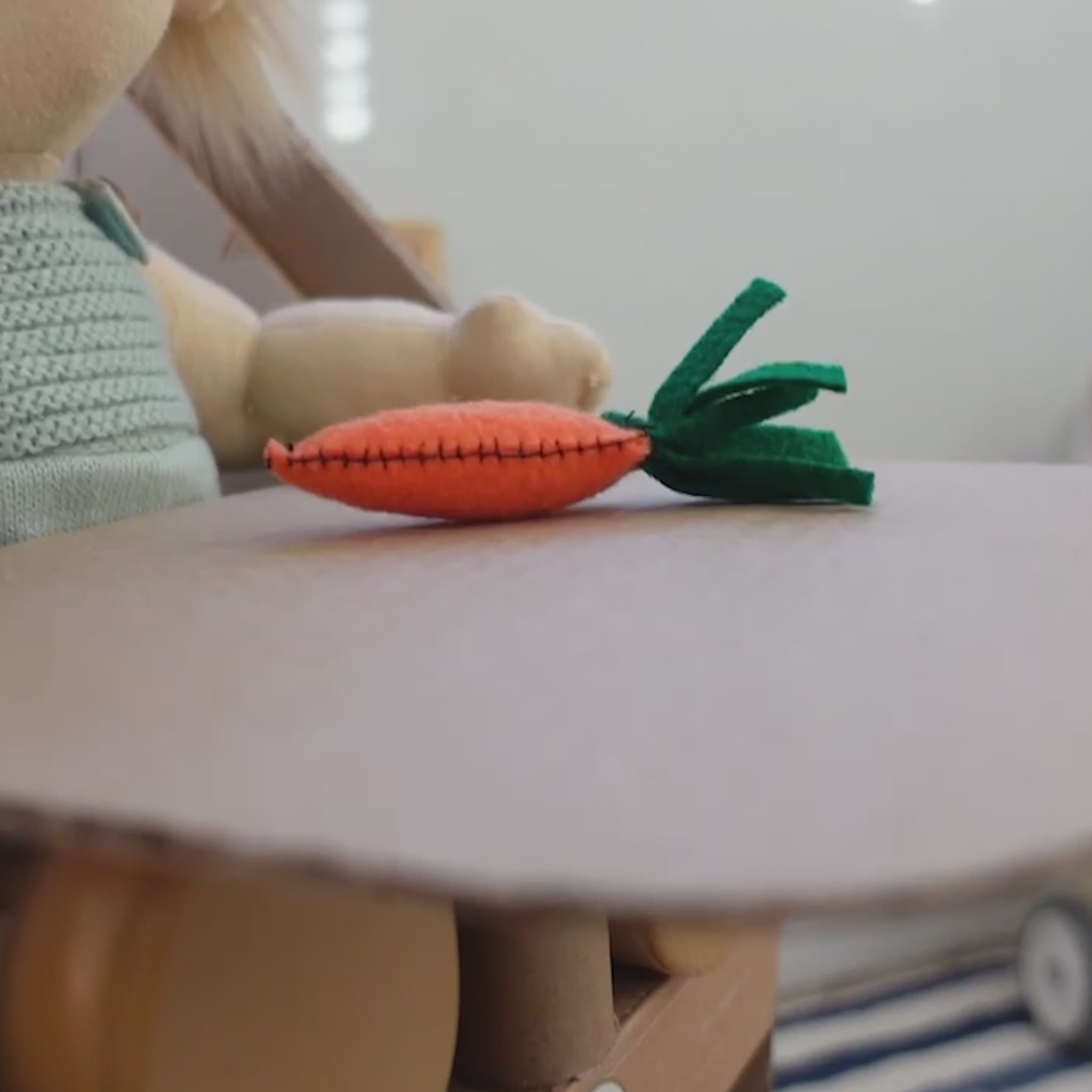 Olli Ella Dinkum Doll – Gigi