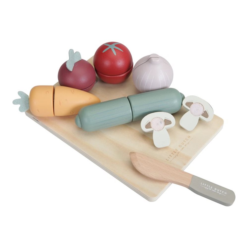 wooden-cutting-vegetables-1