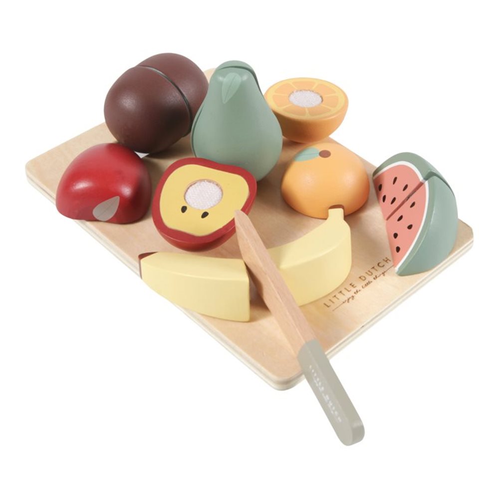 wooden-cutting-fruits-1