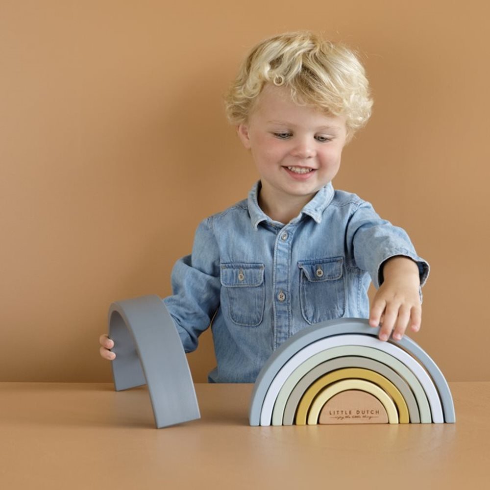 little-dutch-wooden-stacking-rainbow-blue-2