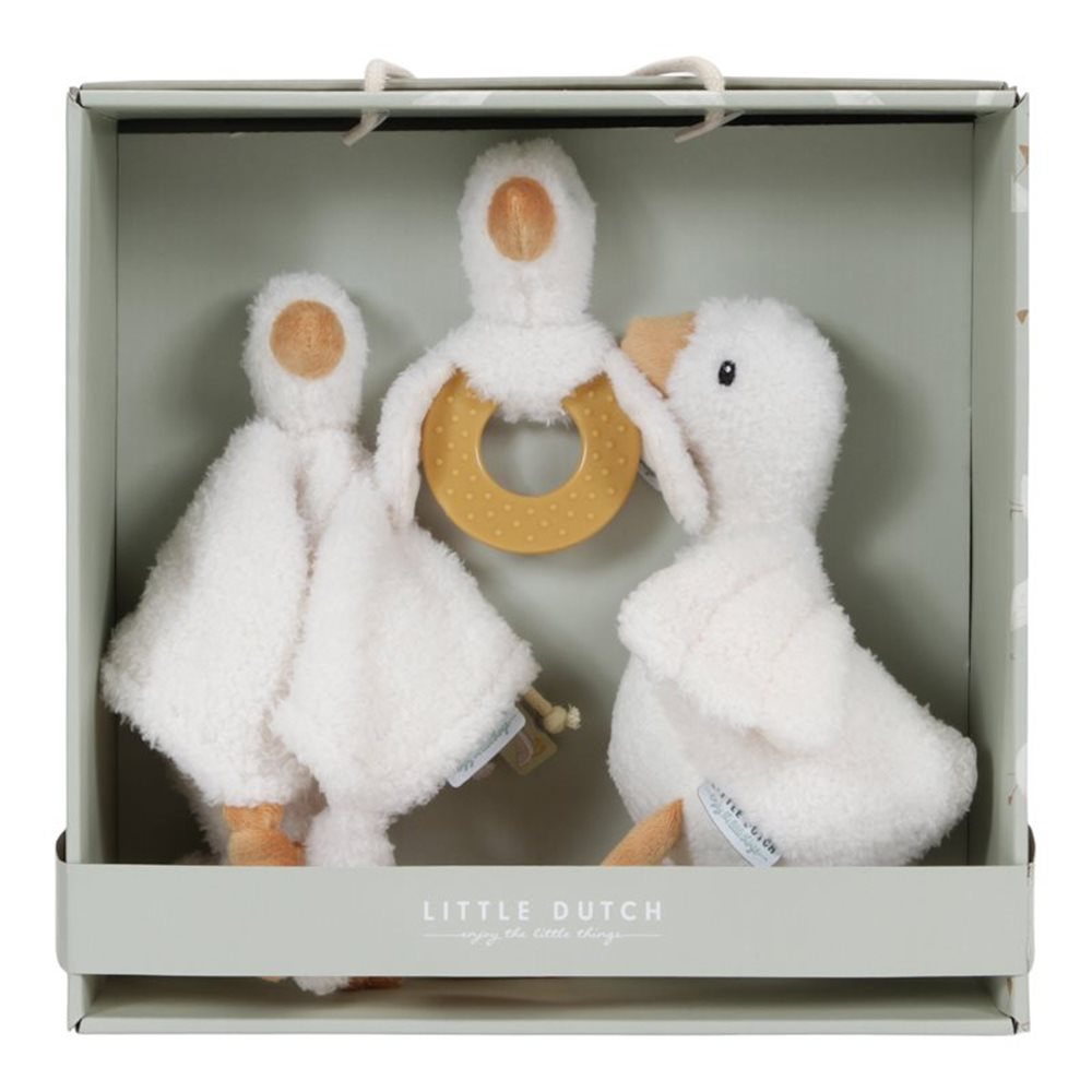 http://makebelieveco.com/cdn/shop/products/0012611_little-dutch-little-goose-gift-box-little-goose-0_1000.jpg?v=1645898049