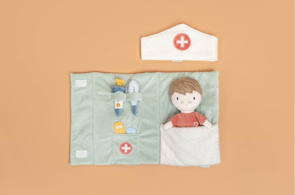 Little Dutch Jim Doll Care Playset – Doctor