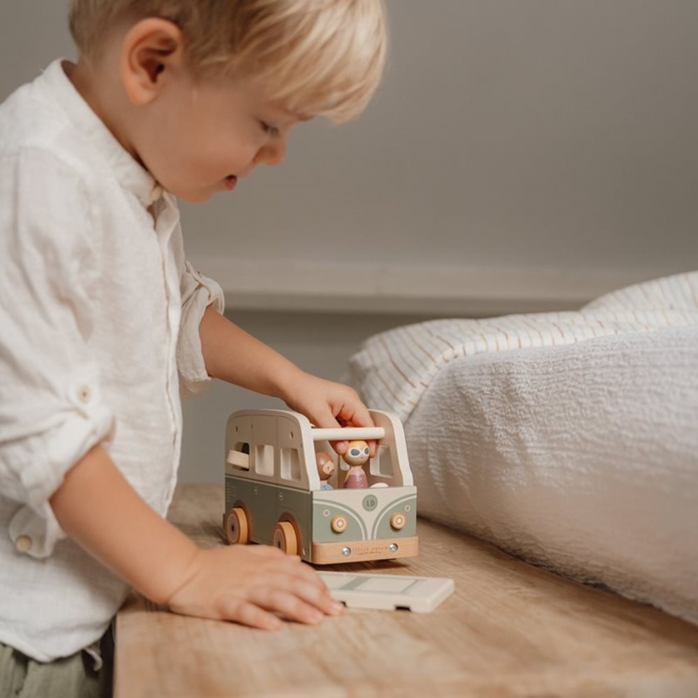 Little Dutch Vintage Campervan