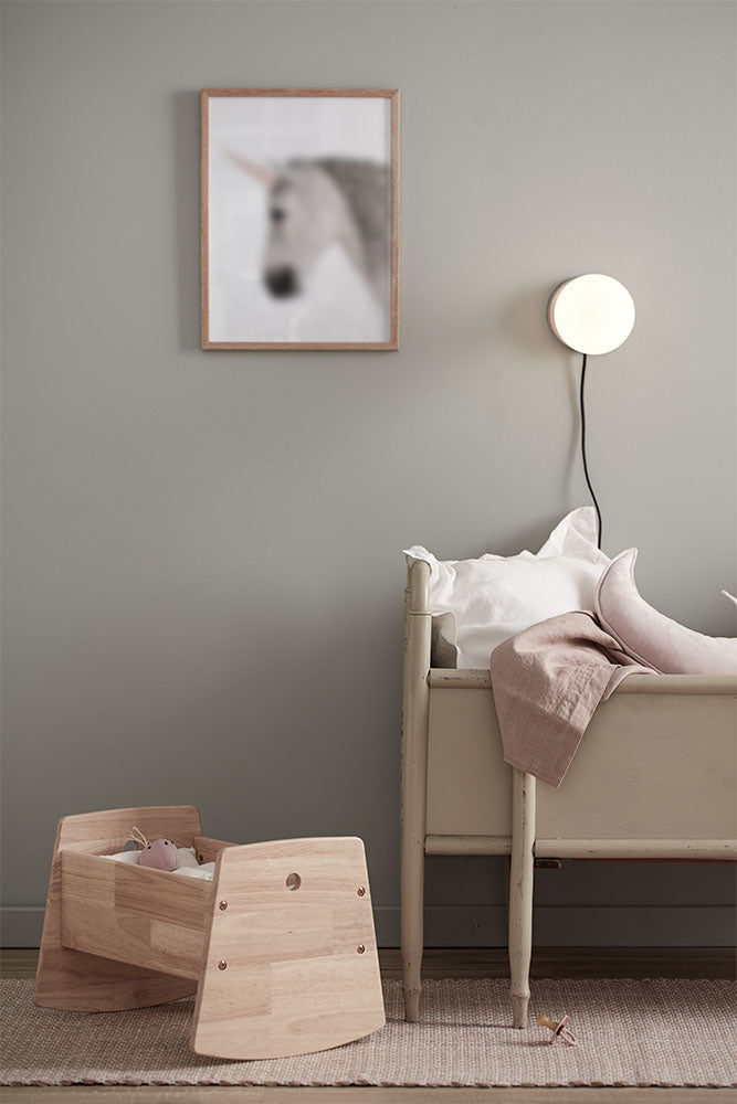 Kid’s Concept Kid’s Hub Doll Crib – Natural