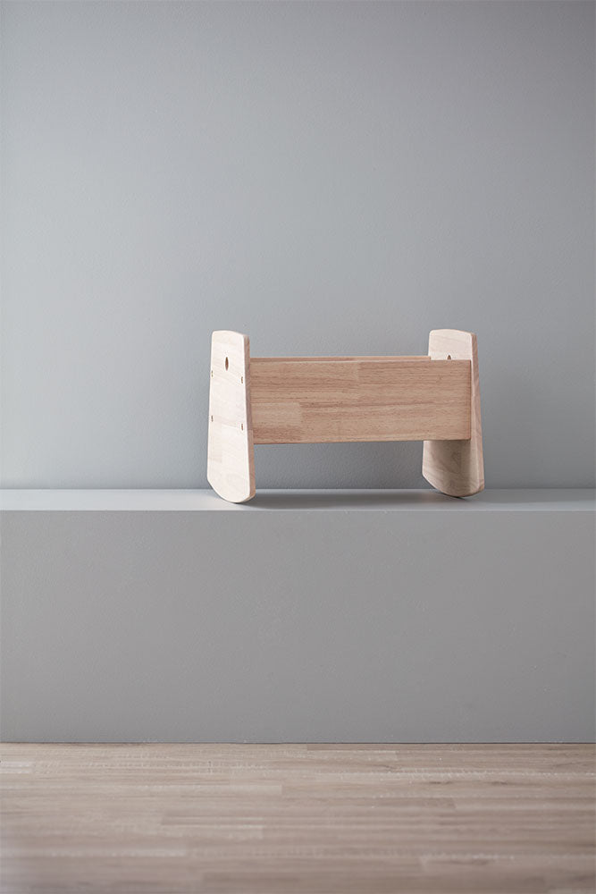 Kid’s Concept Kid’s Hub Doll Crib – Natural