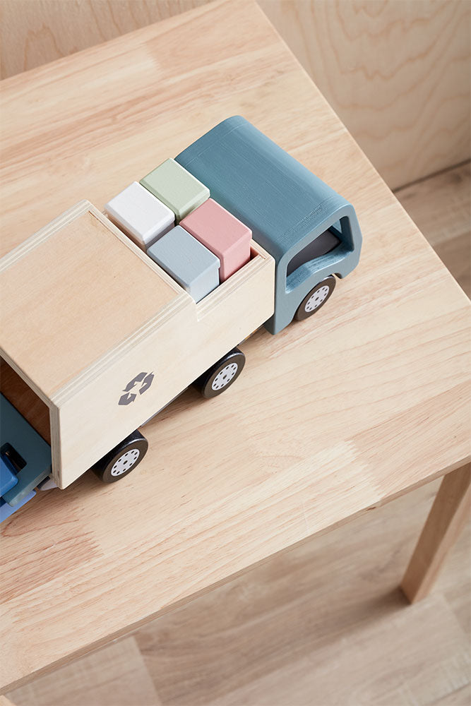 Kid’s Concept Aiden Garbage Truck