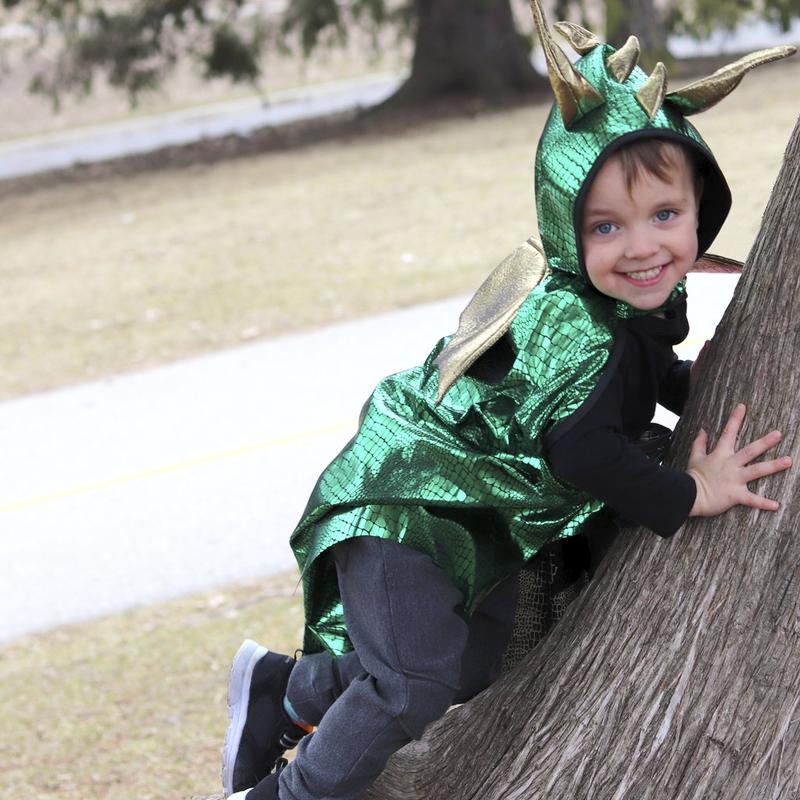 Great Pretenders Dragon Cape – Green