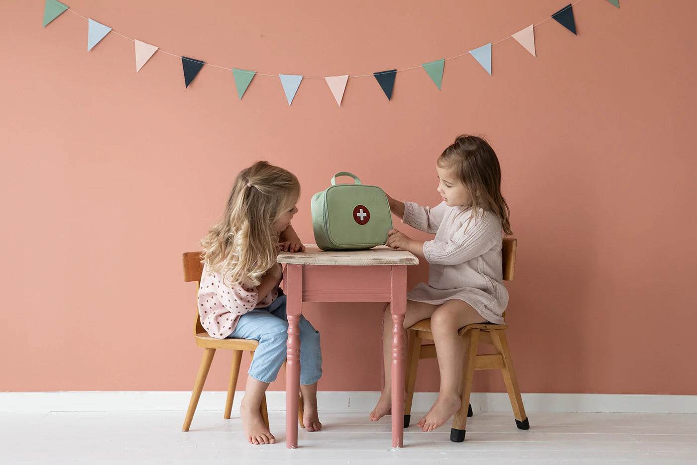 Little Dutch Doctor's Bag Playset