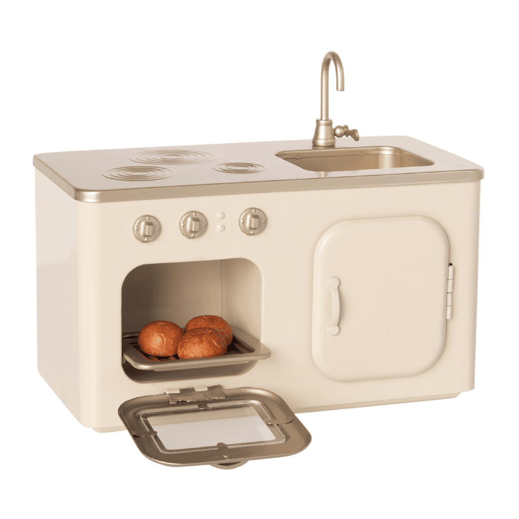 maileg-miniature-kitchen-3