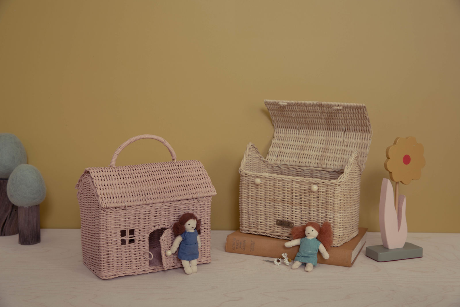 Olli Ella Rattan Casa Clutch – Straw