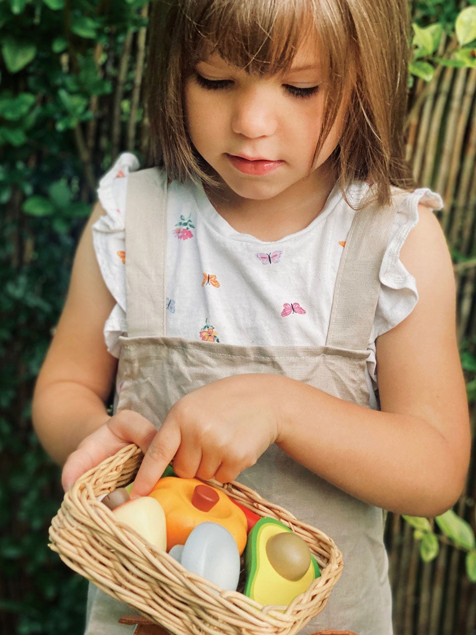 Tender Leaf Veggie Basket