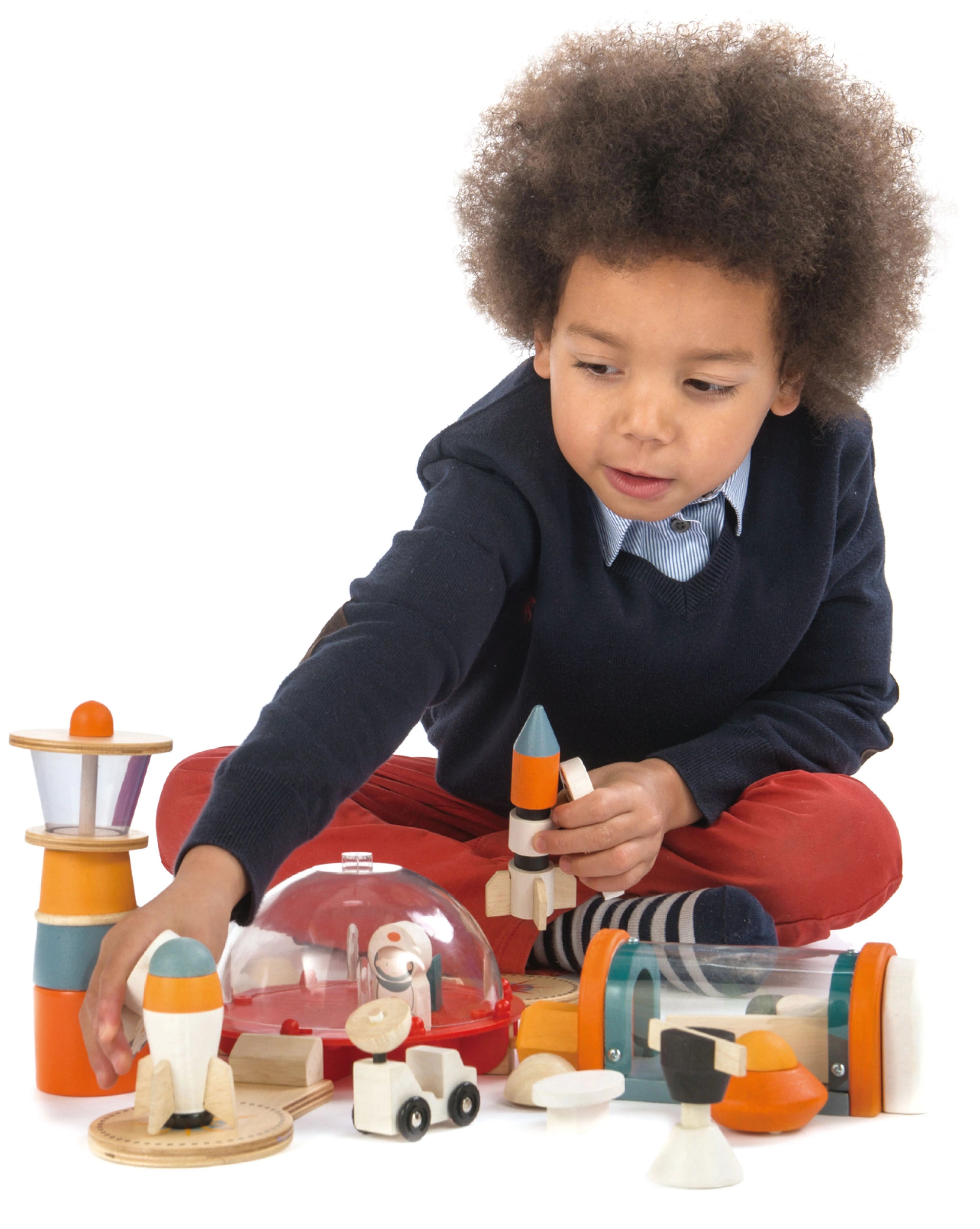 Tender Leaf Life on Mars Playset
